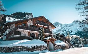 Chalet Hotel Les Airelles